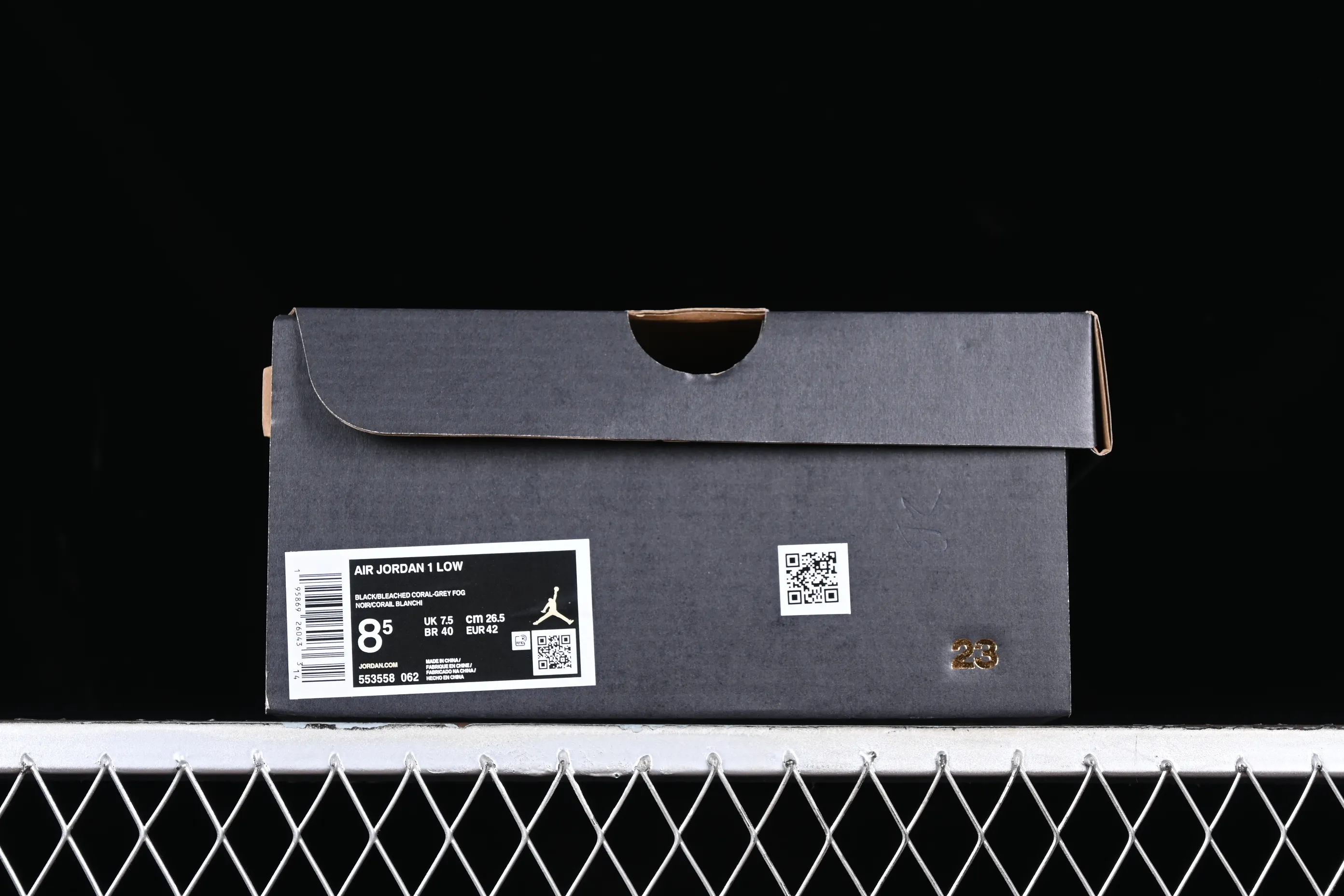 All categories Air Jordan Jordan series basketball shoes Air Jordan 1 Low Z version Air Jordan 1 Low AJ1 Joe 1 strap deconstruction low-top basketball shoes 553558-062